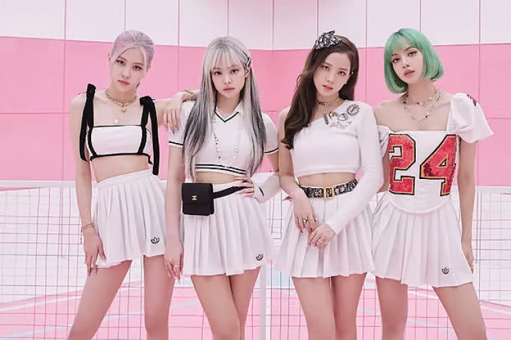 ওয়ার্ল্ড ট্যুরের ঘোষণা ব্ল্যাকপিঙ্কের