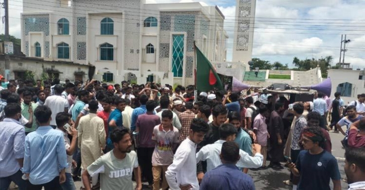 পটিয়া থানা ও কক্সবাজার মহাসড়ক অবরোধ, বৈষম্যবিরোধীদের বিক্ষোভ